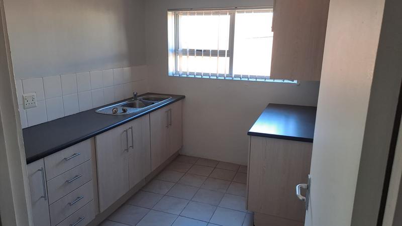 To Let commercial Property for Rent in Newton Park Eastern Cape